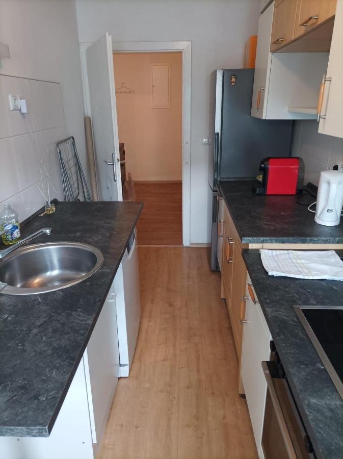 Schoene Wohnung In Der Grazer Innenstadt Exterior foto